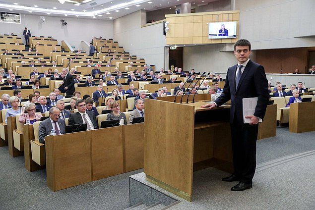 Министр науки и высшего образования в ходе «правительственного часа» рассказал депутатам о реализации национального проекта «Наука» 