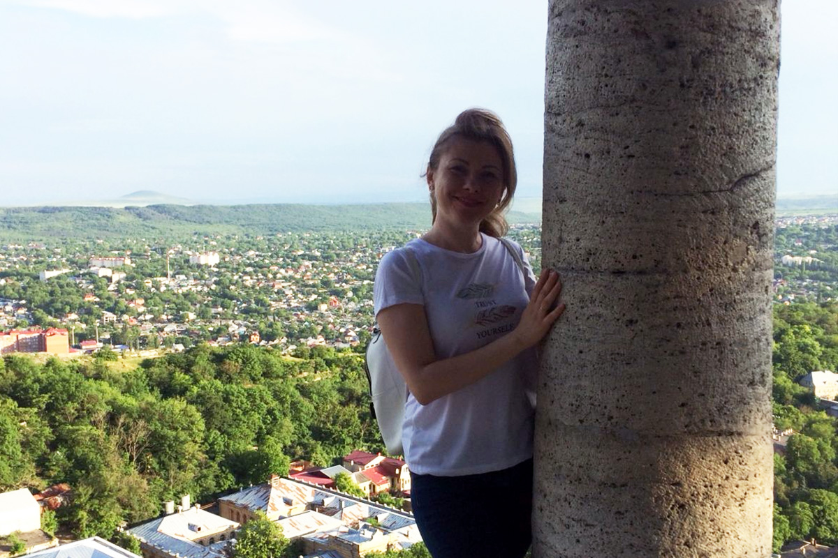 pervaya-studentka-puteshestvennica-priekhala-v-skfu-po-programme-molodezhnogo-i-studencheskogo-turizma-ncfu-ru-01