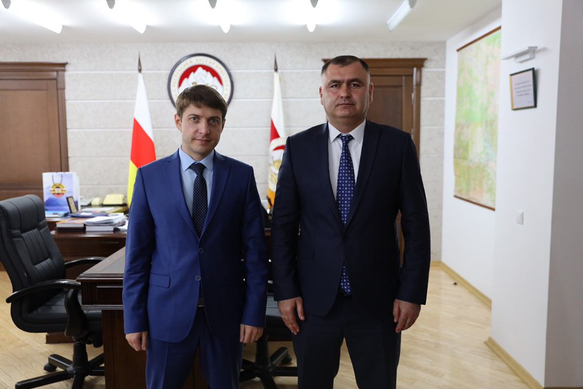 respublika-yuzhnaya-osetiya-i-severo-kavkazskij-federalnyj-universitet-perekhodyat-na-novyj-uroven-sotrudnichestva-ncfu-ru-01112