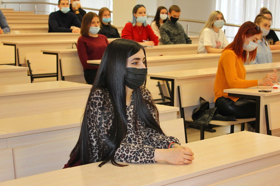 krugliy_stol_ncfu.ru-02