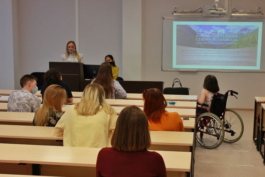 krugliy_stol_ncfu.ru-03