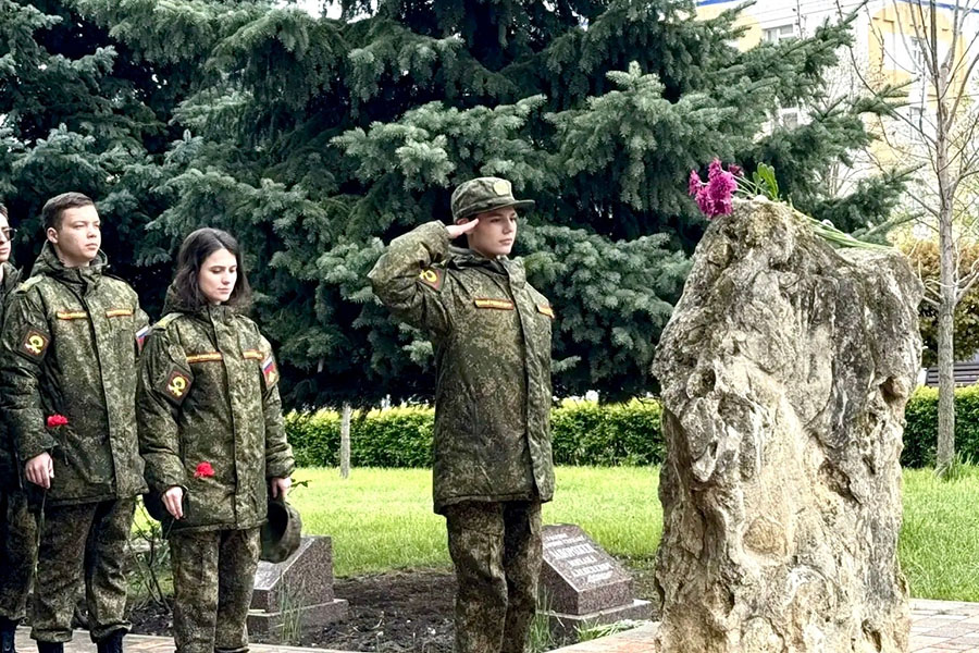 Старт автопробега, приуроченного к 81-й годовщине Победы в Великой Отечественной войне