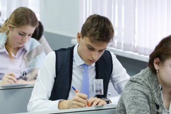 В СКФУ проведен региональный этап Всероссийской олимпиады школьников по русскому языку