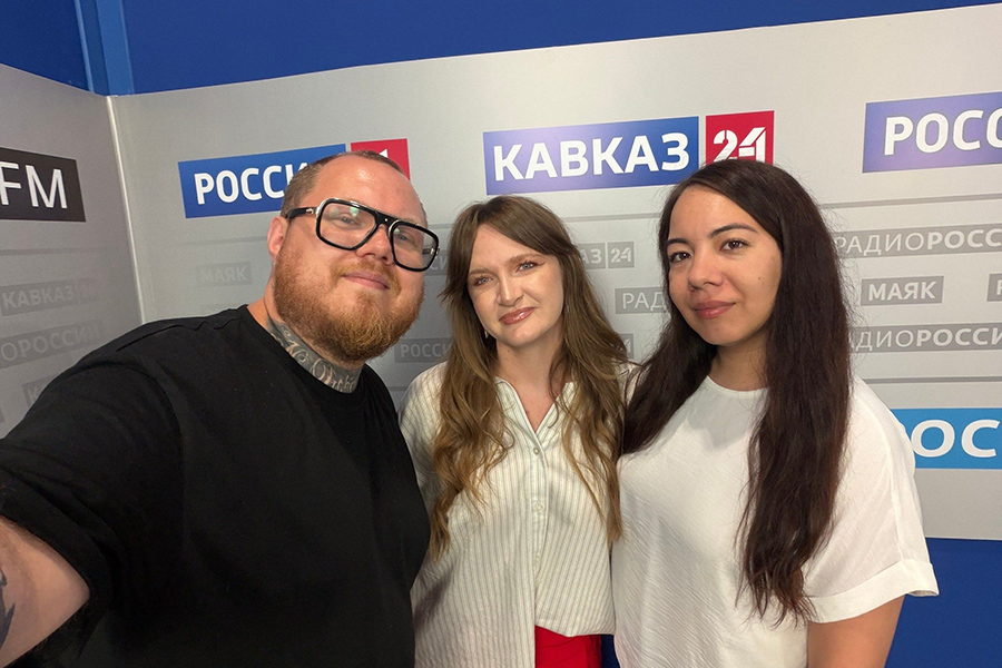govorim-segodnya-s-ekspertom-skfu-kak-yazyk-sotssetey-menyaet-sovremennuyu-kommunikatsiyu (1).jpeg govorim-segodnya-s-ekspertom-skfu-kak-yazyk-sotssetey-menyaet-sovremennuyu-kommunikatsiyu (1).jpeg