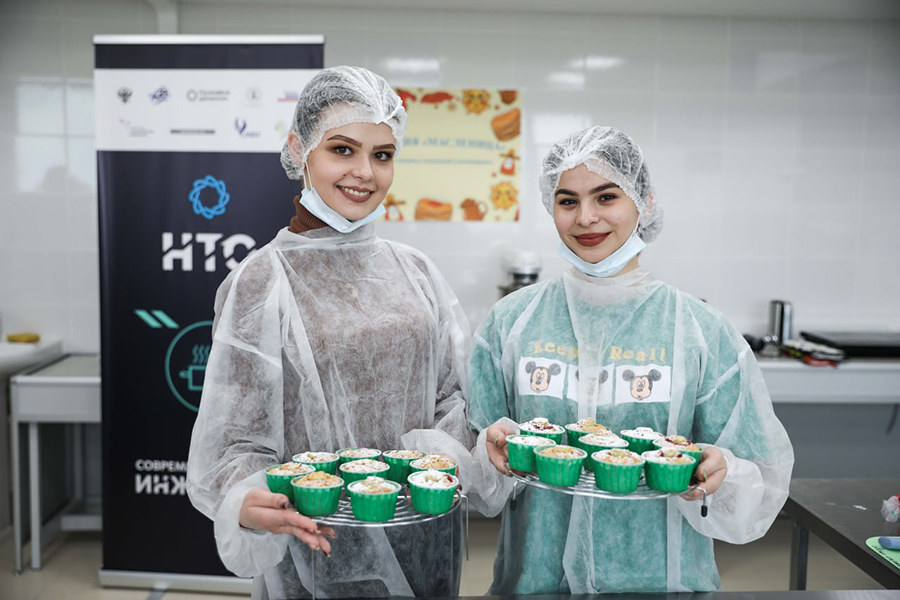 Как встретить Новый год и не переесть Советы эксперта СКФУ ncfu 1.jpg