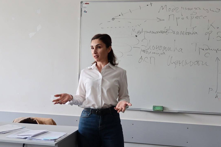 docent-skfu-provela-lekciyu-na-temu-formirovanie-civilizacionnoj-identichnosti-kak-faktor-konkurentosposobnosti-sovremennoj-rossii-ncfu-ru-01 (1).jpg docent-skfu-provela-lekciyu-na-temu-formirovanie-civilizacionnoj-identichnosti-kak-faktor-konkurentosposobnosti-sovremennoj-rossii-ncfu-ru-01 (1).jpg