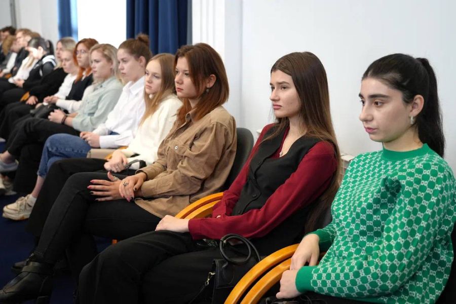 В СКФУ проходит мероприятие, посвященное 240-летию подписания Георгиевского трактата ncfu ru 02.jpg