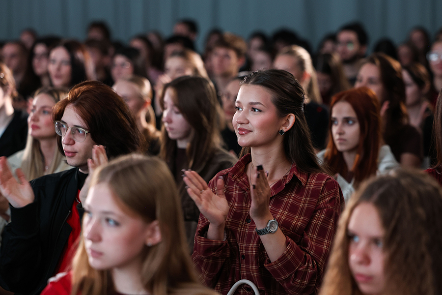 v-stavropole-startovala-masshtabnaya-karernaya-programma-dlya-studentov-vuzov-i-ssuzov (3).jpg