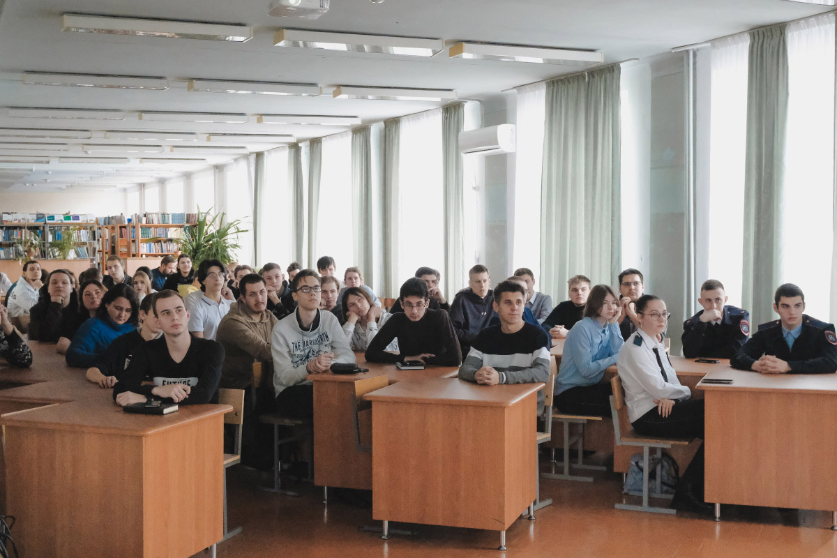 v-skfu-obsudili-problemy-regenerativnoj-ehnergetiki-ncfu-ru-01.jpg