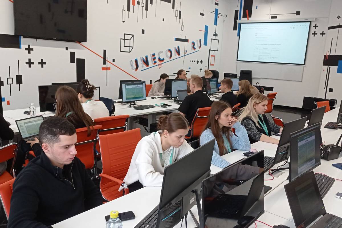 studenty-skfu-uchastniki-xxxvi-mezhdunarodnoj-studencheskoj-olimpiady-ehkonomika-i-menedzhment-ncfu-ru-01 (2).jpg