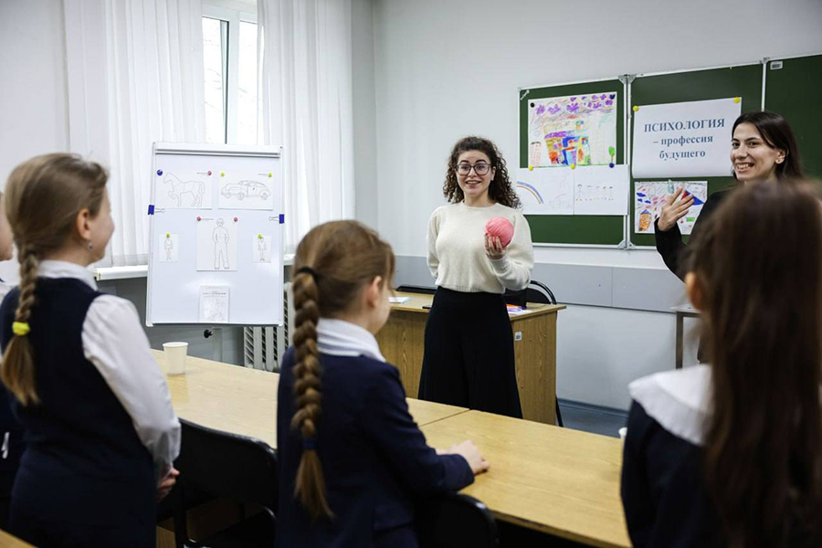 ekspert_SKFU_o_budushchem_kadrov_pochemu_biznesu_vygodno_investirovat_v_shkol'nikov_ncfu_ru_02.jpg