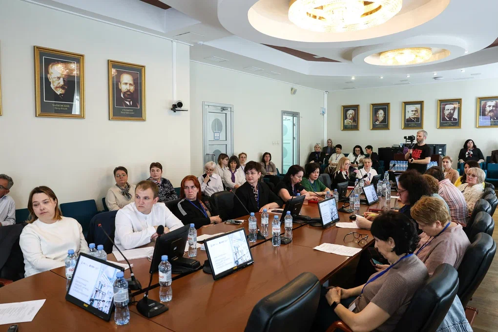 v-stavropole-startoval-pervyy-forum-bibliotek-obrazovatelnykh-organizatsiy-skfo (2).jpg