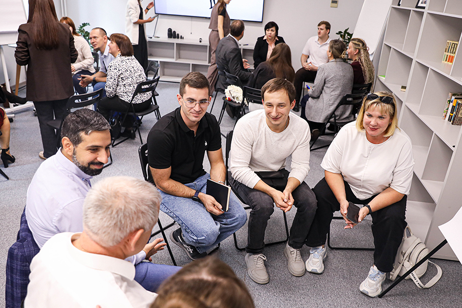 v-skfu-proshla-strategicheskaya-sessiya-dlya-professorsko-prepodavatelskogo-sostava (1).jpg