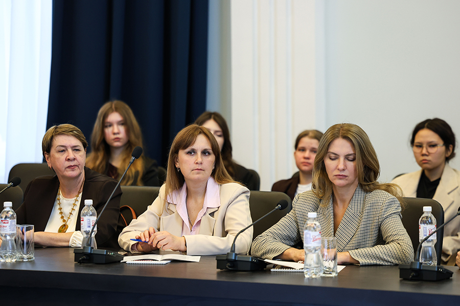v-skfu-proshlo-regionalnoe-soveshchanie-po-obrazovatelnomu-marshrutu-dlya-lyudey-s-invalidnostyu (1).jpg