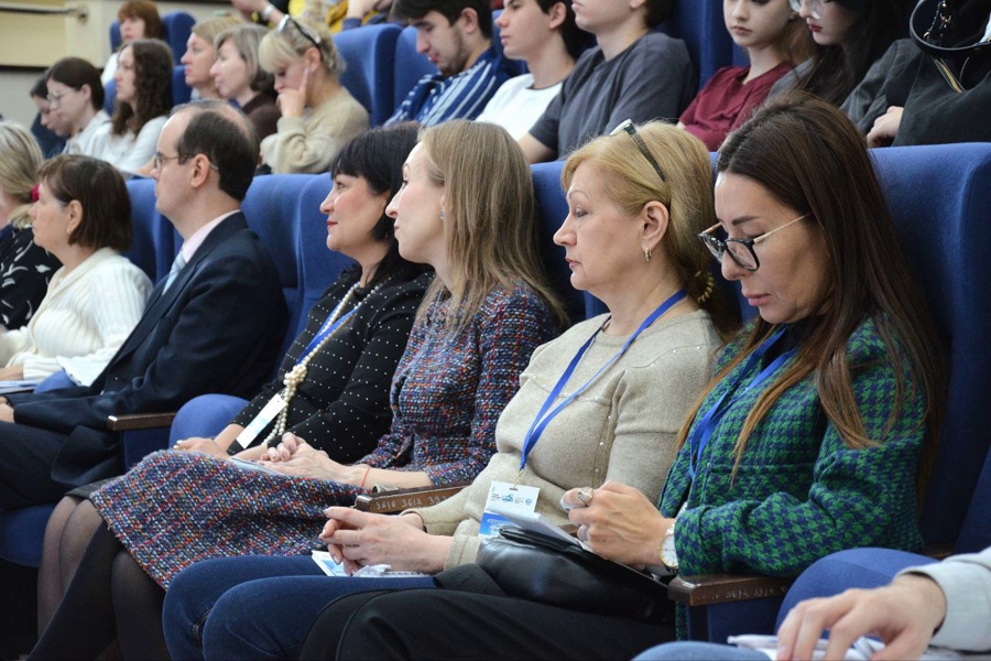 cifrovye-praktiki-v-lingvistike-i-obrazovanii-ncfu-ru-03.jpg cifrovye-praktiki-v-lingvistike-i-obrazovanii-ncfu-ru-03.jpg