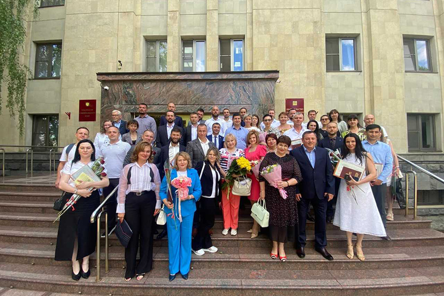 skfu-prodolzhaet-realizaciyu-prezidentskoj-programmy-podgotovki-upravlencheskih-kadrov-ncfu-ru-01.jpg