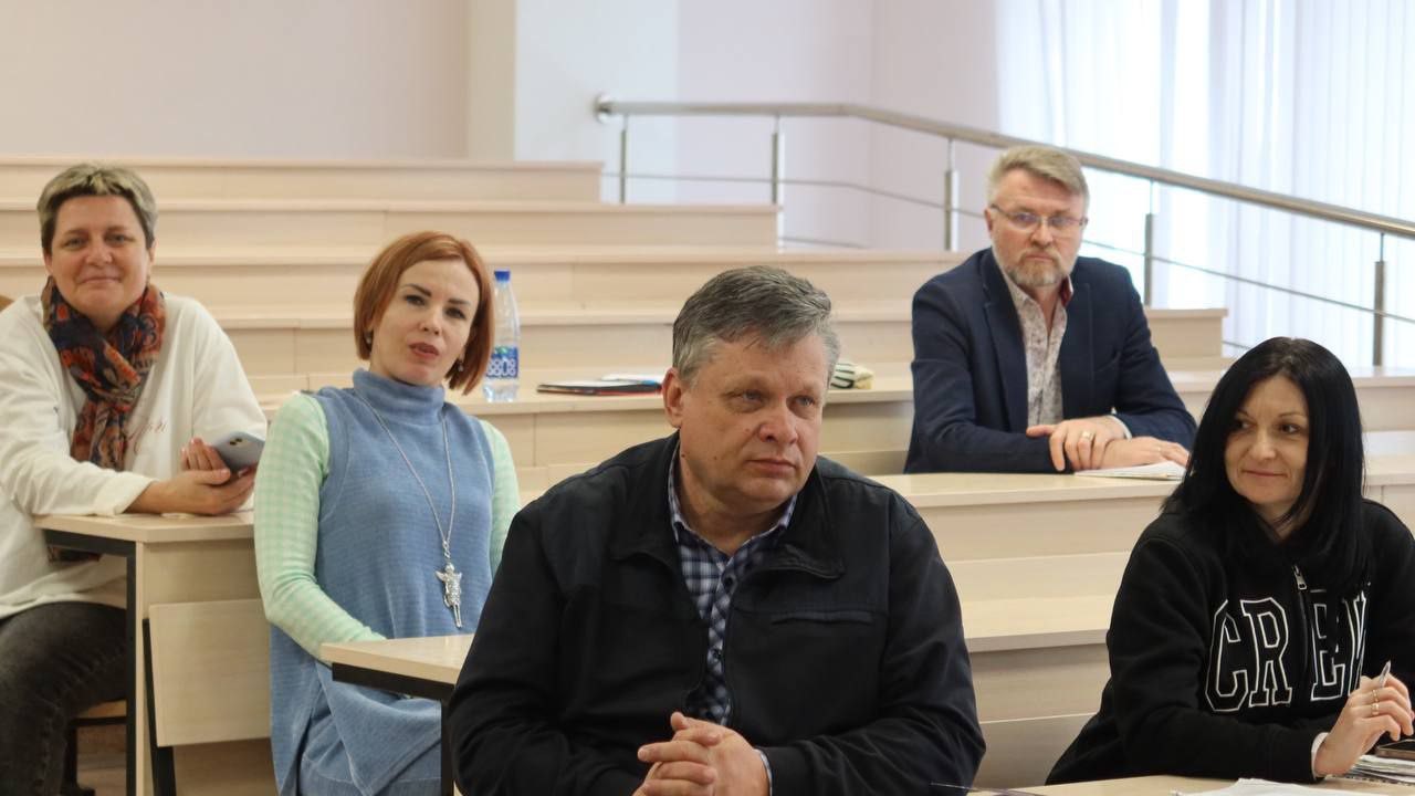 На базе Координационного центра СКФУ прошло обучение по программе.jpg