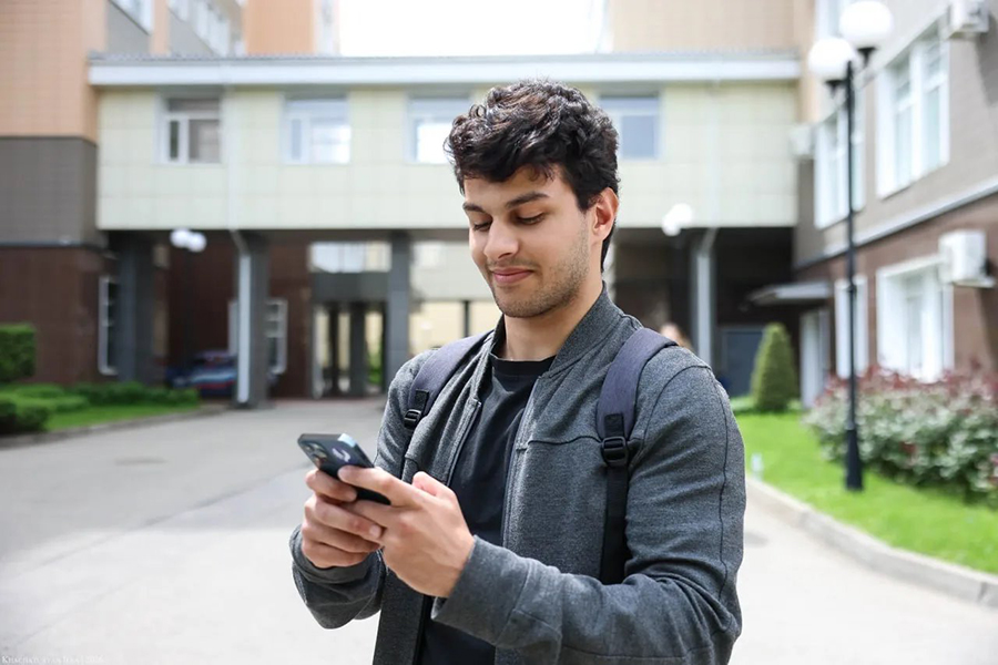 Эксперт СКФУ о главных рисках трояна Drama RAT для владельцев Android смартфонов.jpg