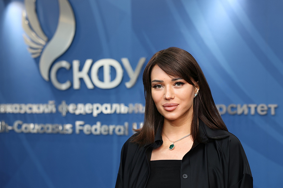 kak-prokhodit-priemnaya-kampaniya-2026-v-skfu-rekord-po-chislu-olimpiadnikov-i-77-tysyach-zayavleniy (1).jpg kak-prokhodit-priemnaya-kampaniya-2026-v-skfu-rekord-po-chislu-olimpiadnikov-i-77-tysyach-zayavleniy (1).jpg