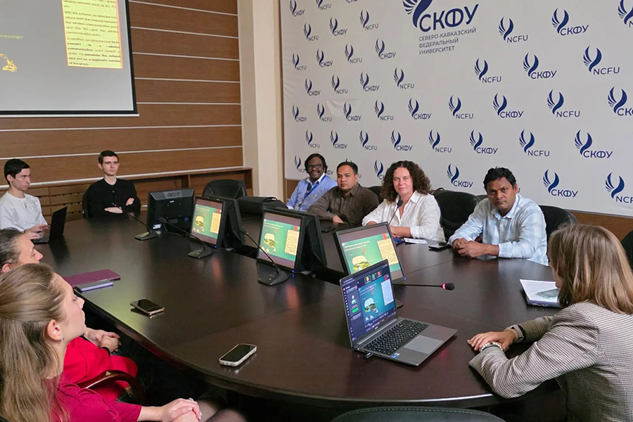 aisma-2026-v-skfu-zavershilsya-seminar-posvyashchyennyy-dialogu-nauki-i-praktiki (1).jpg