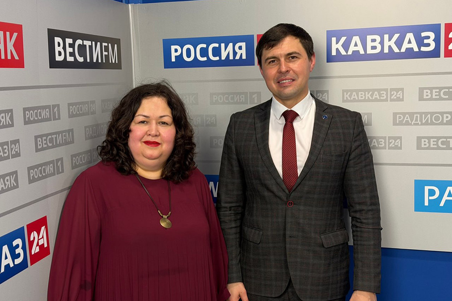 nedelya-geologii-v-skfu-kak-segodnya-rabotaet-geolog (2).jpg nedelya-geologii-v-skfu-kak-segodnya-rabotaet-geolog (2).jpg