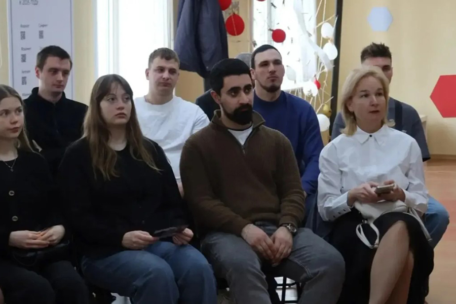 Открытый диалог со студентами факультета математики и компьютерных наук имени профессора Н.И. Червякова СКФУ.jpg