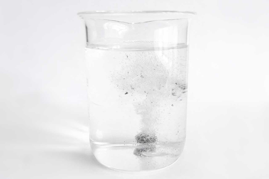 uchenye-v-skfu-predlozhili-bolee-ehffektivnyj-sposob-opredeleniya-pesticidov-v-pochve-i-vode-ncfu-ru-01 (1).jpg