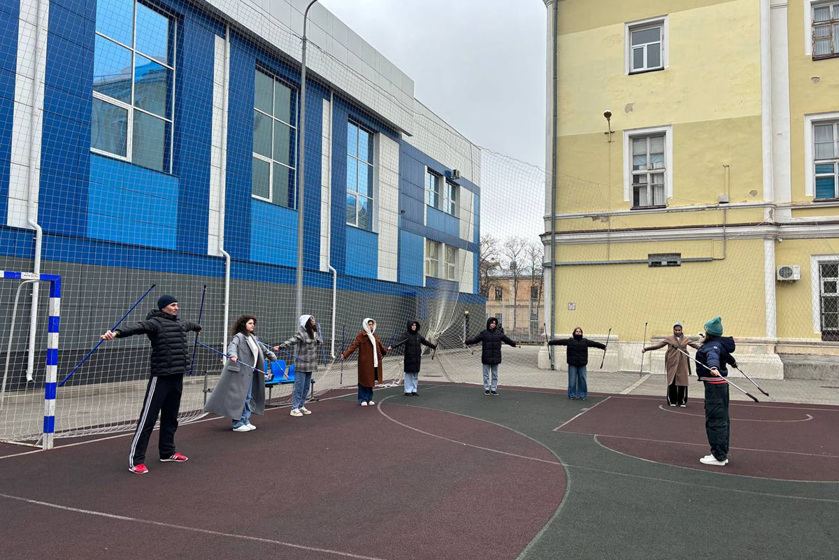 studenty-skfu-zanimayutsya-severnoj-hodboj-ncfu-ru-01 (2).jpg