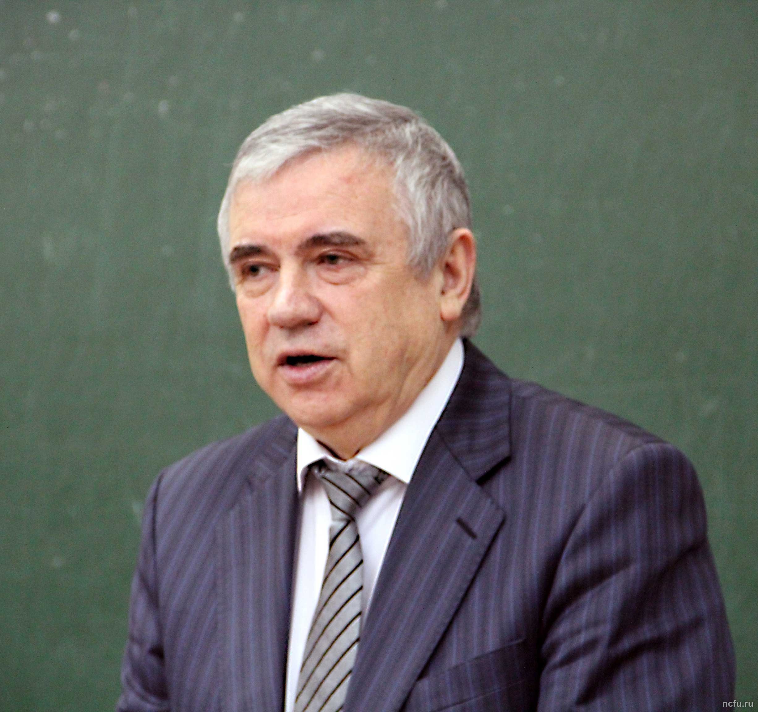 «Физика управляет миром»