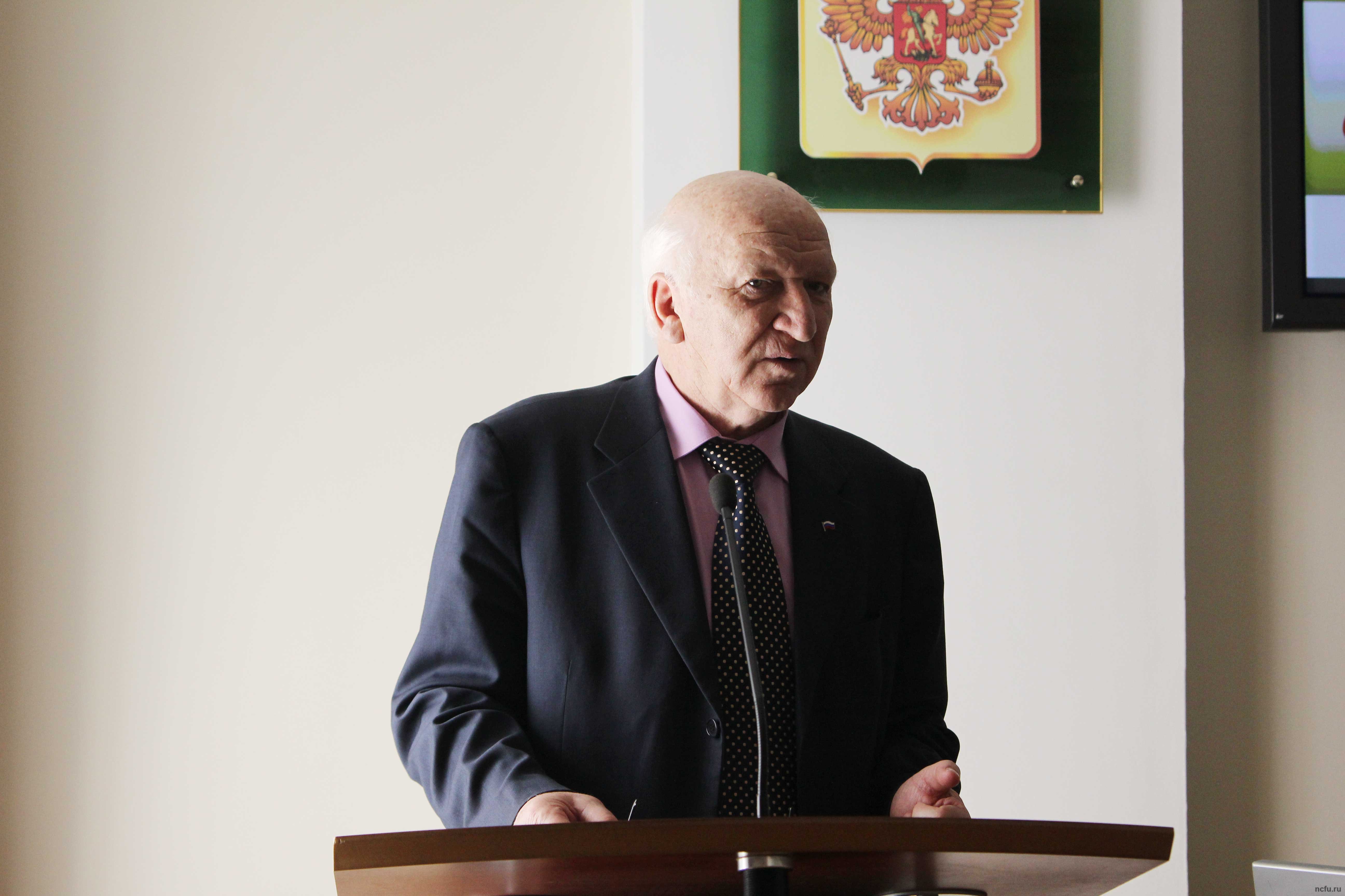 Чем государство богатеет