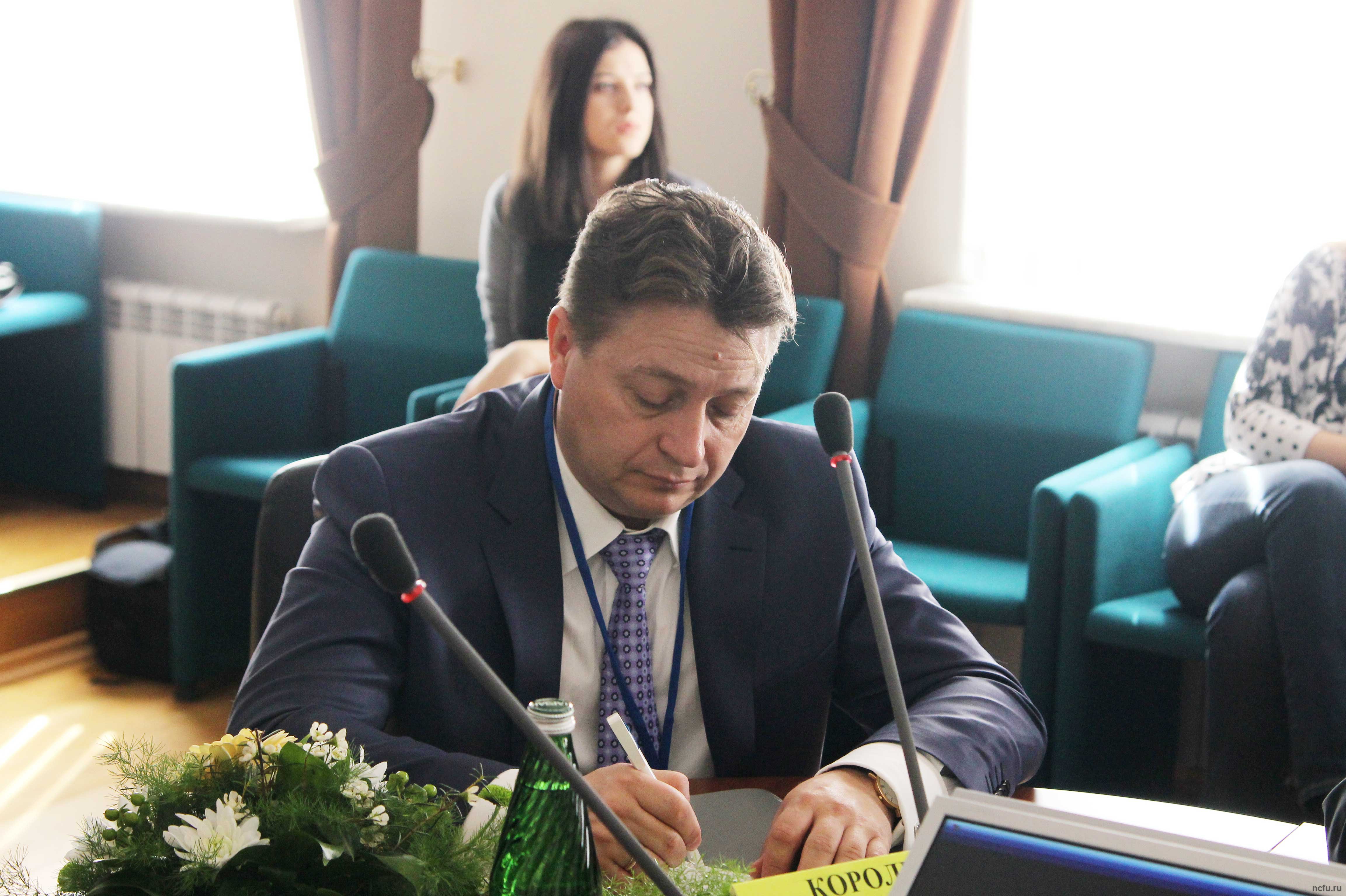 Чем государство богатеет