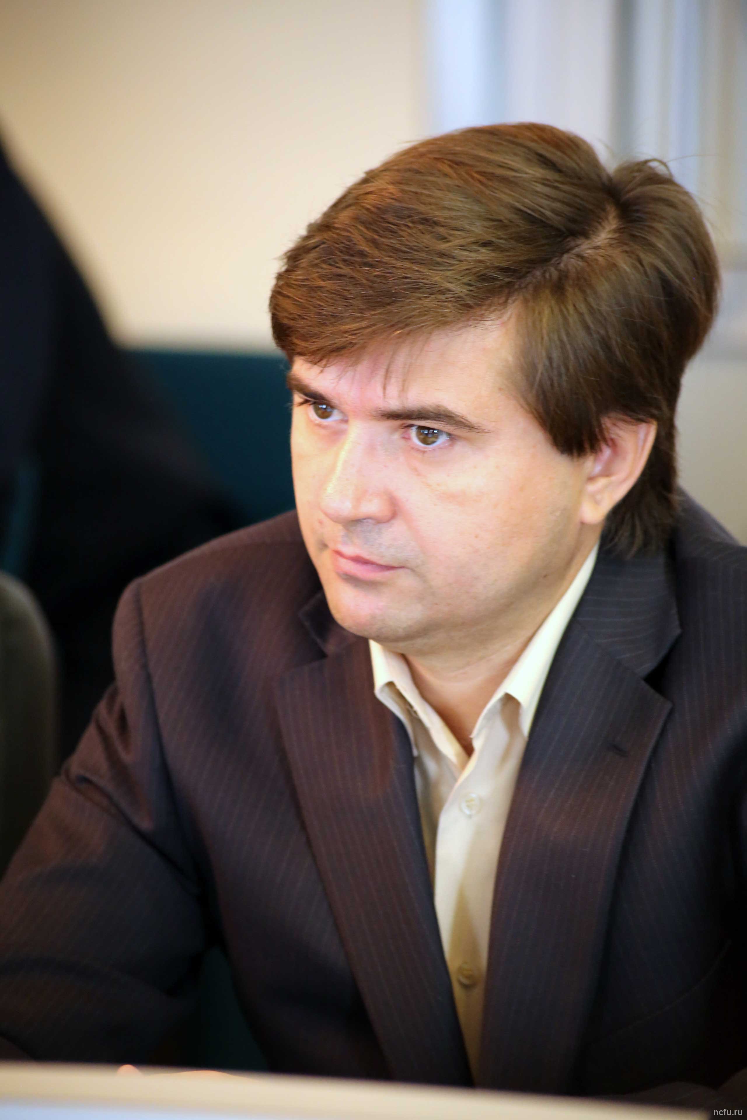 Граница не разделяет, а связывает