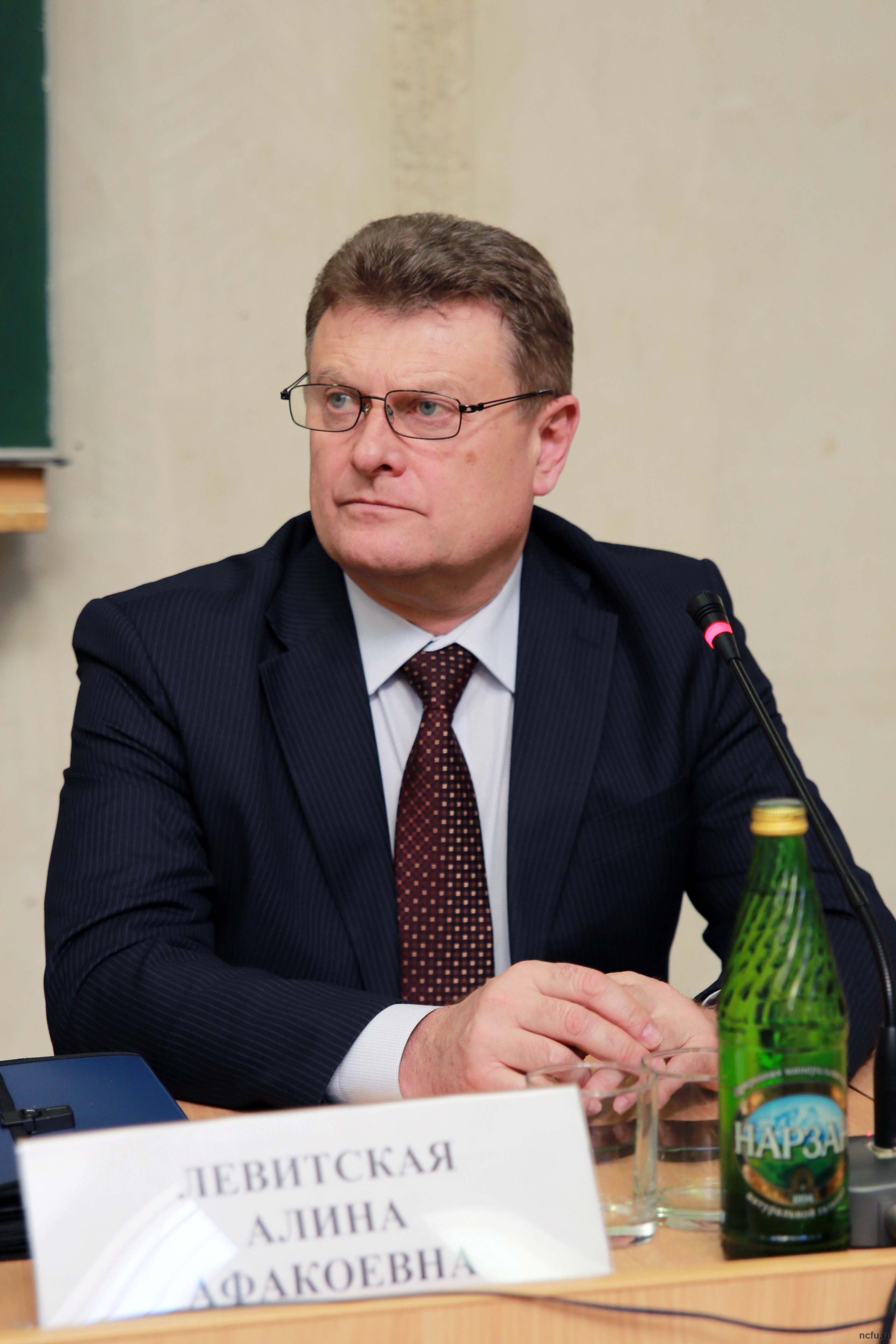 Мир и дружба – через диалог