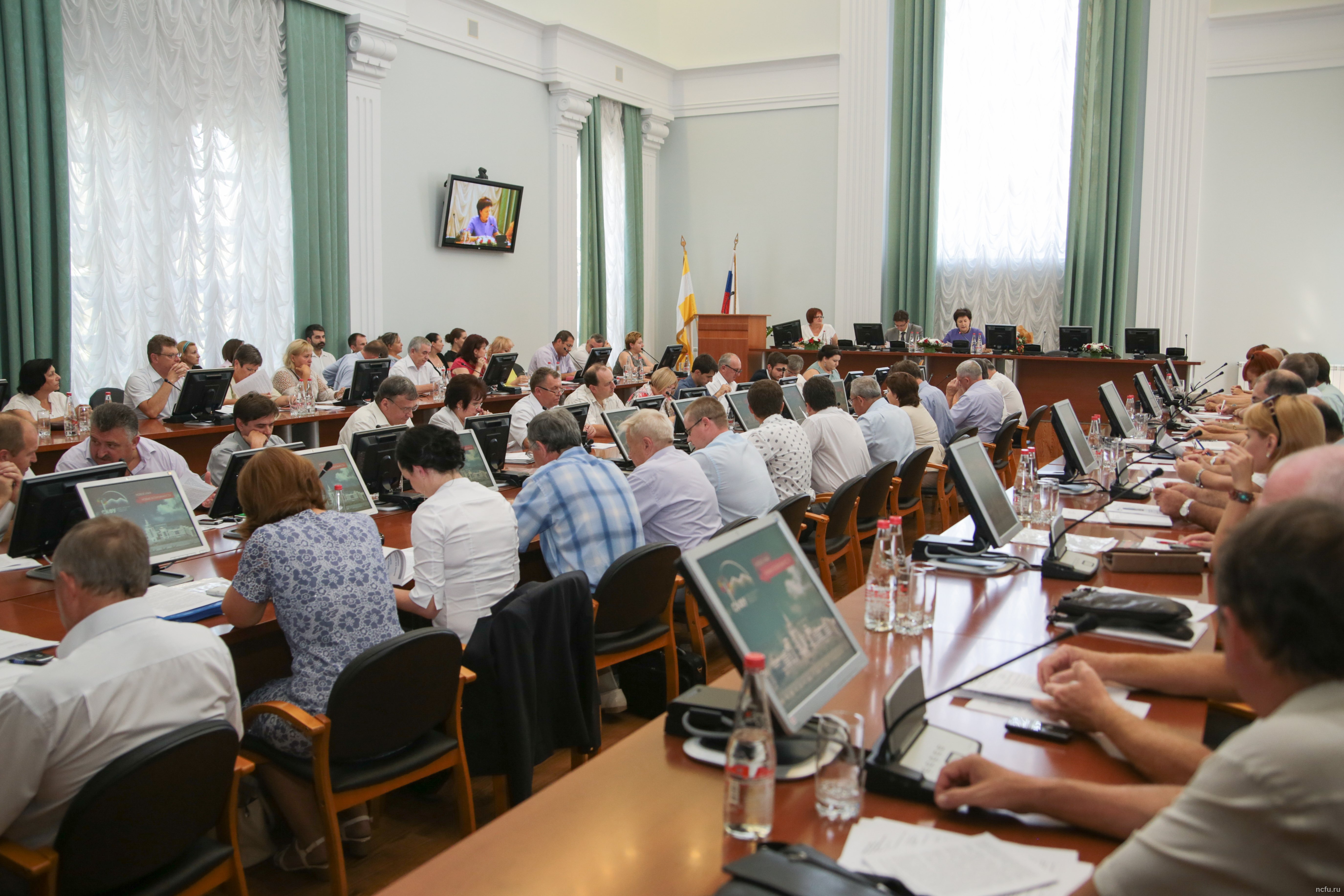 В новый учебный год вуз должен войти в полной готовности