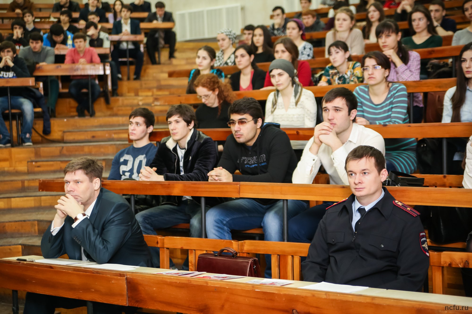 В СКФУ проходят встречи руководства со студентами