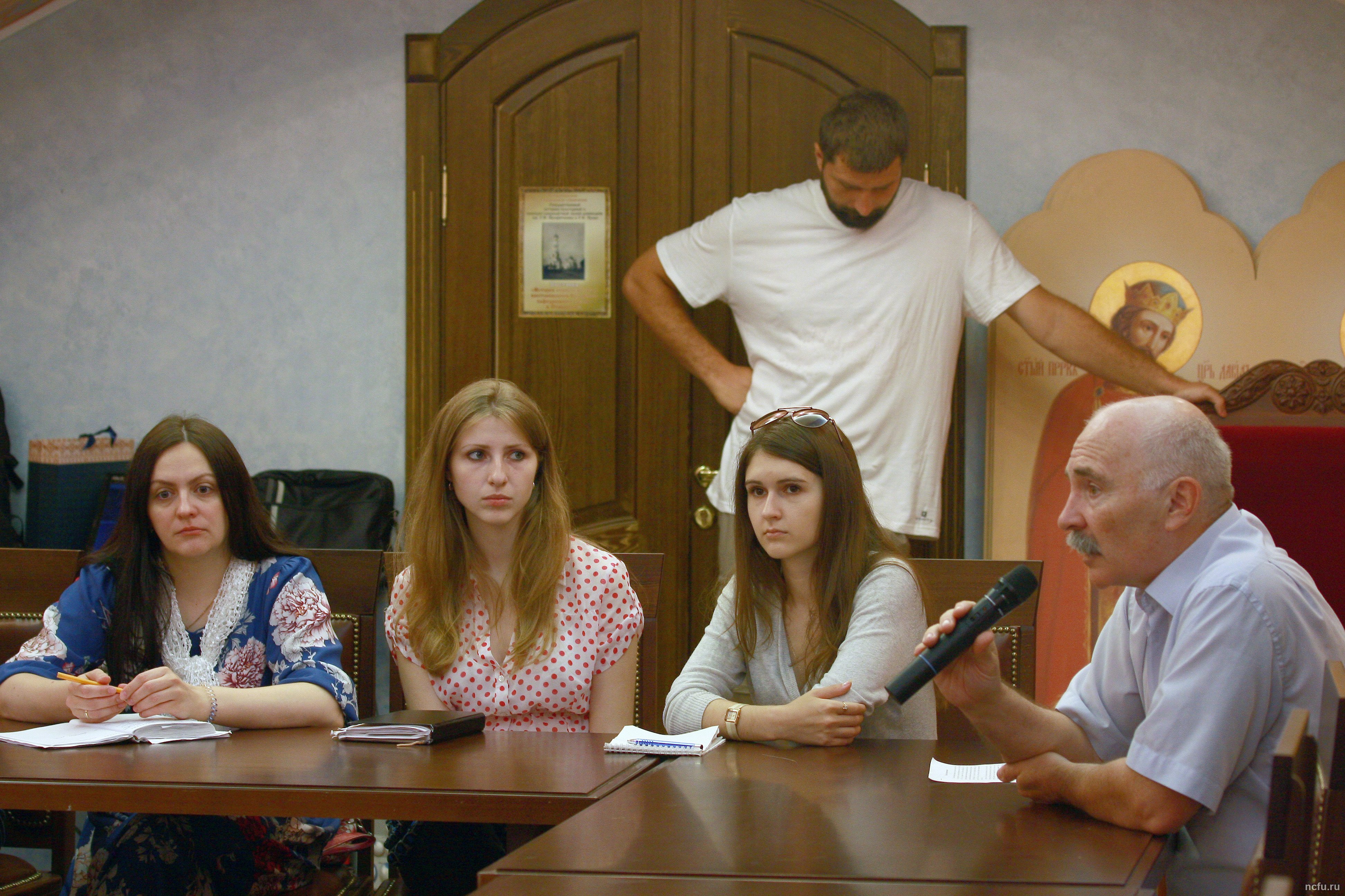 Студенты СКФУ приняли участие в форуме творческих союзов «Белая акация»
