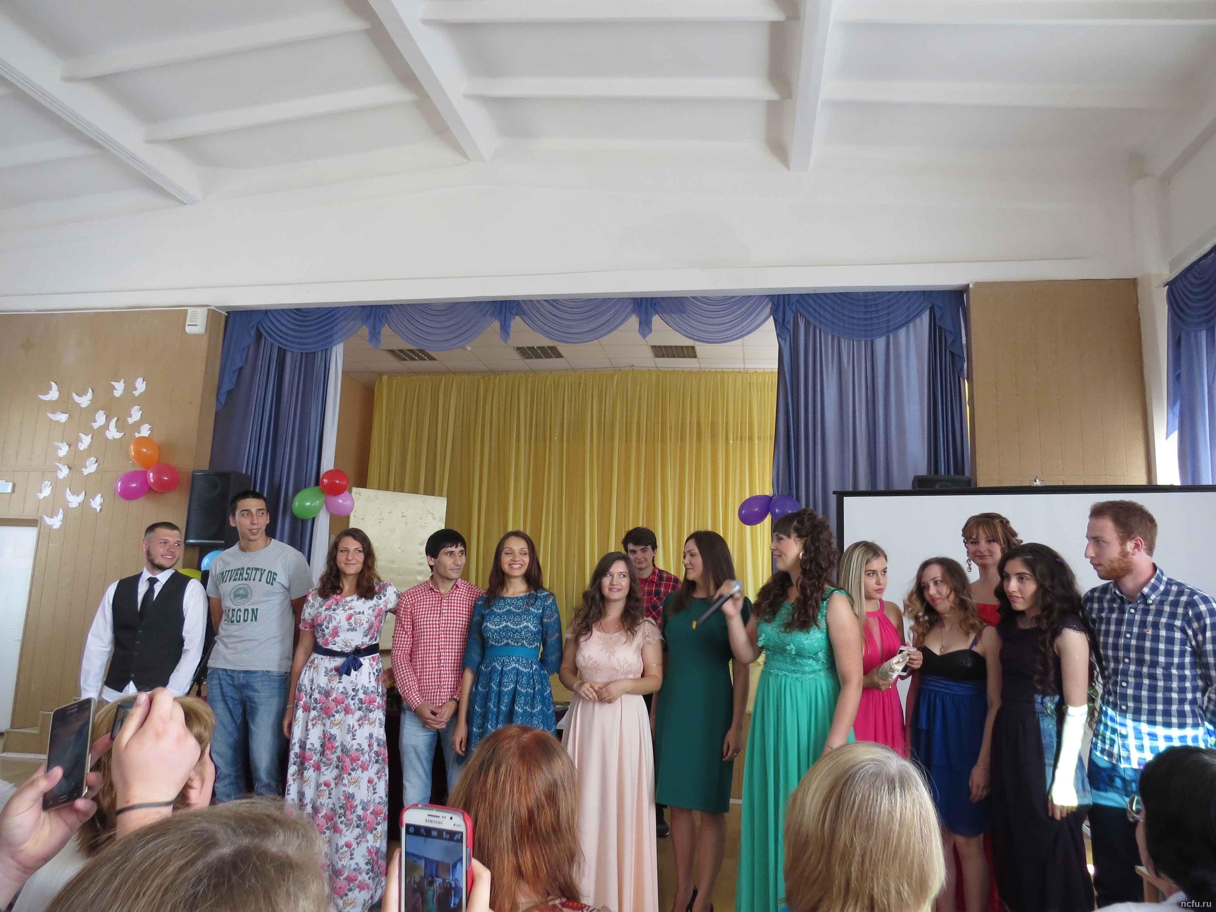 В СКФУ продолжаются выпускные