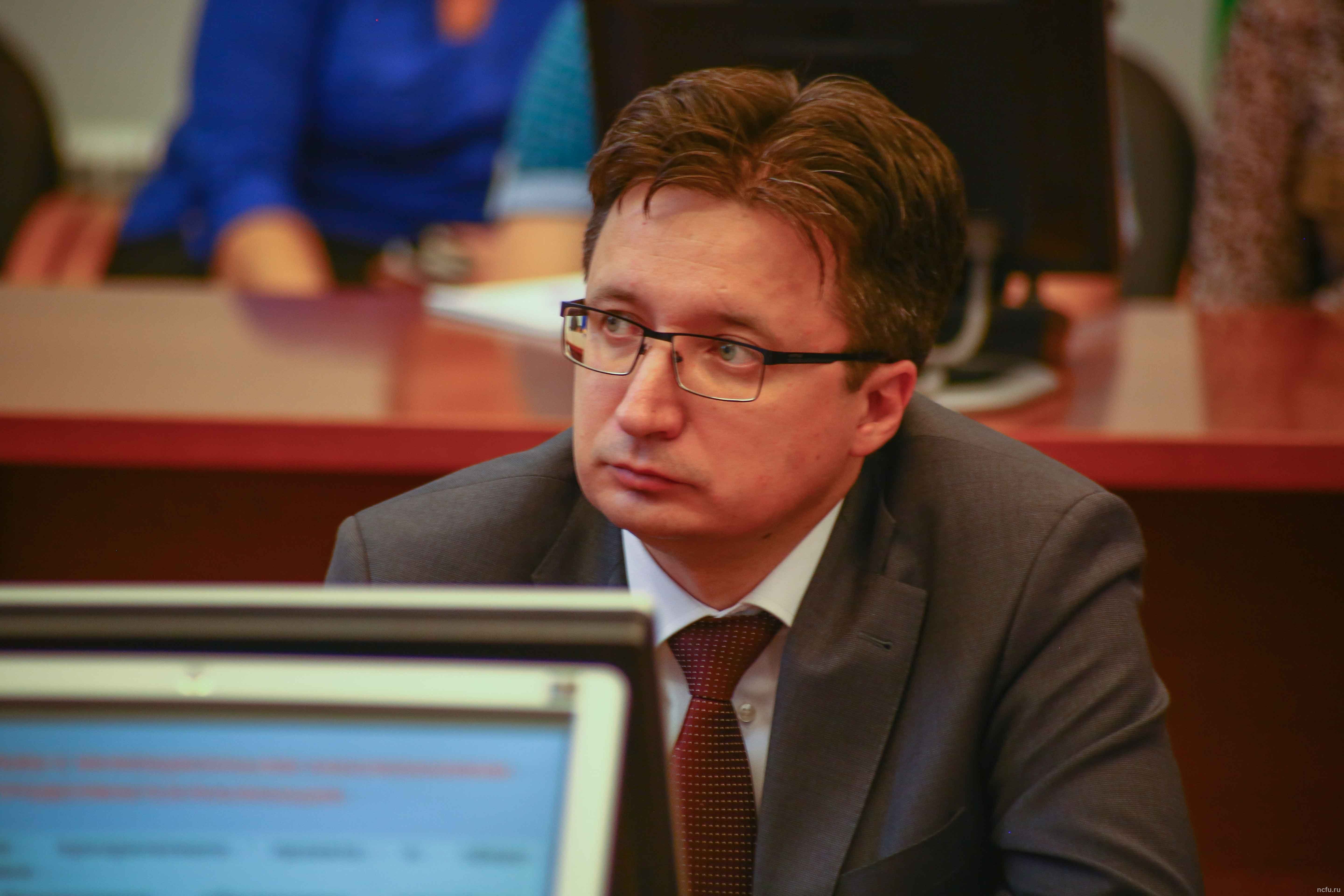 Помощник председателя Правительства РФ Геннадий Онищенко выступил перед учеными и студентами СКФУ
