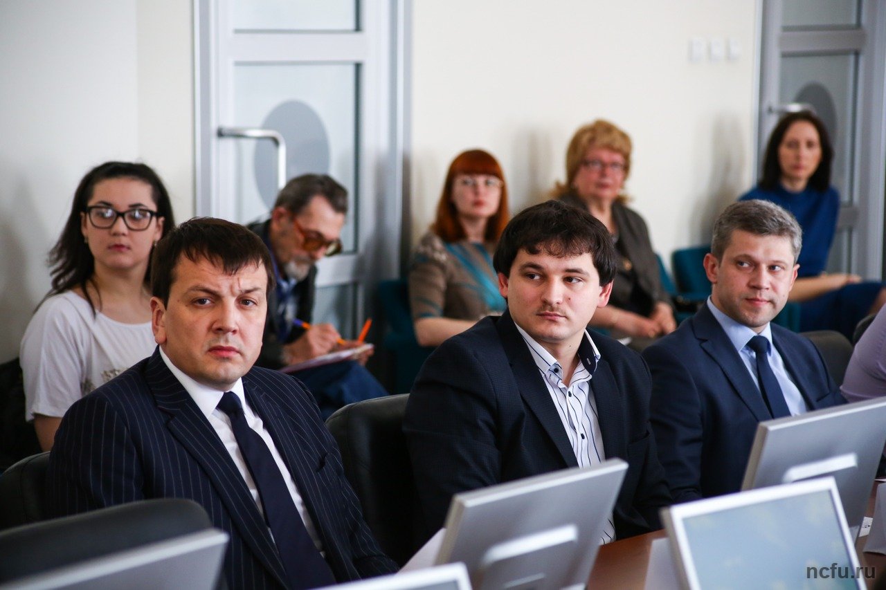 Круглый стол о взаимодействии финансового и реального сектора экономики