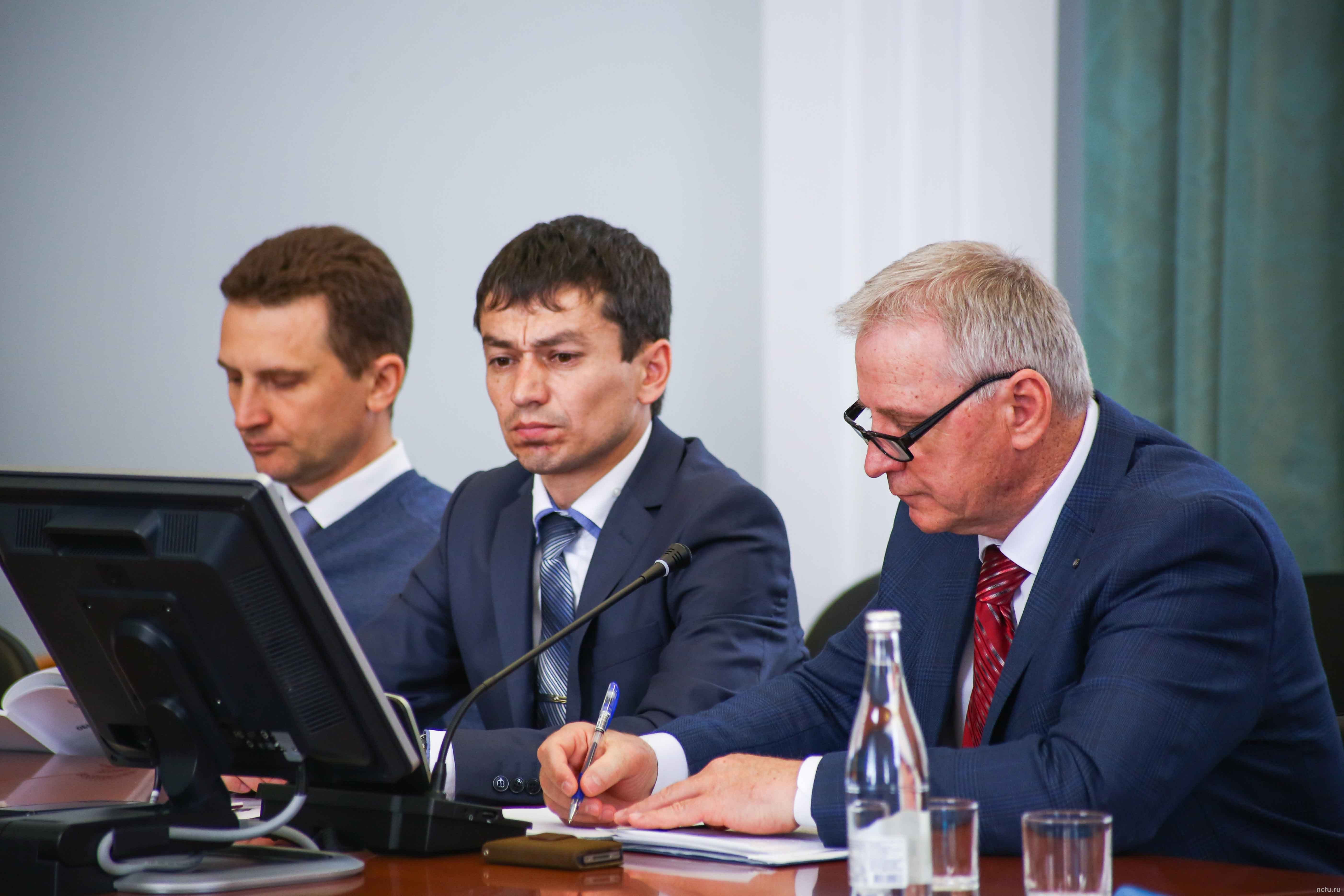 В университете обсуждают выполнение «майских» Указов Президента