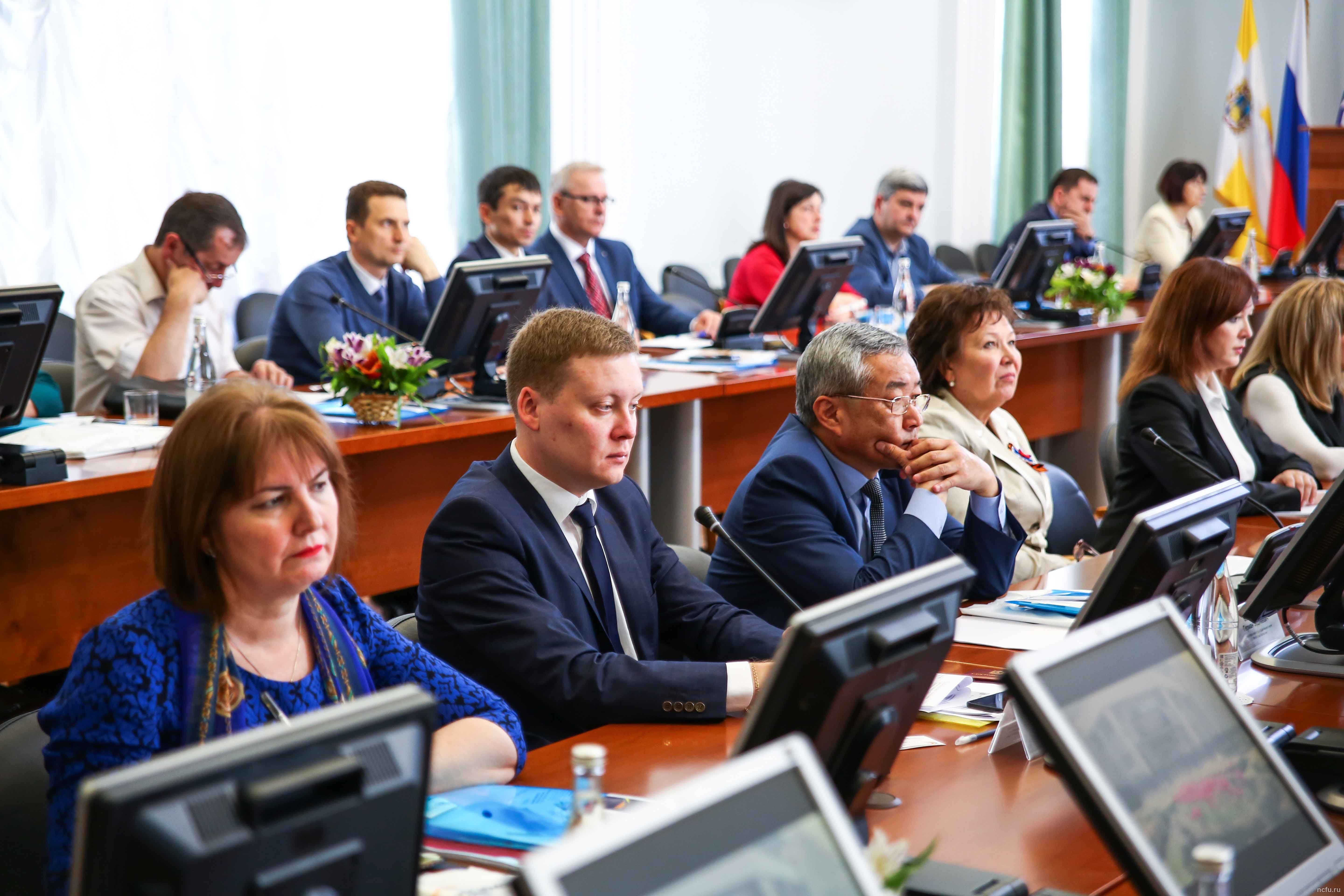 В университете обсуждают выполнение «майских» Указов Президента
