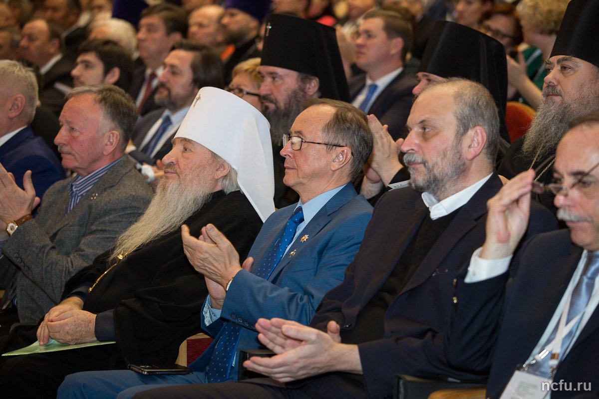 Пленарное заседание Ставропольского Форума ВРНС задало тон для дискуссий