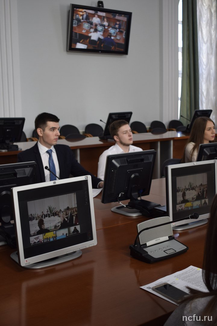 Студенты СКФУ за мирное сосуществование государств в условиях многополярного мира