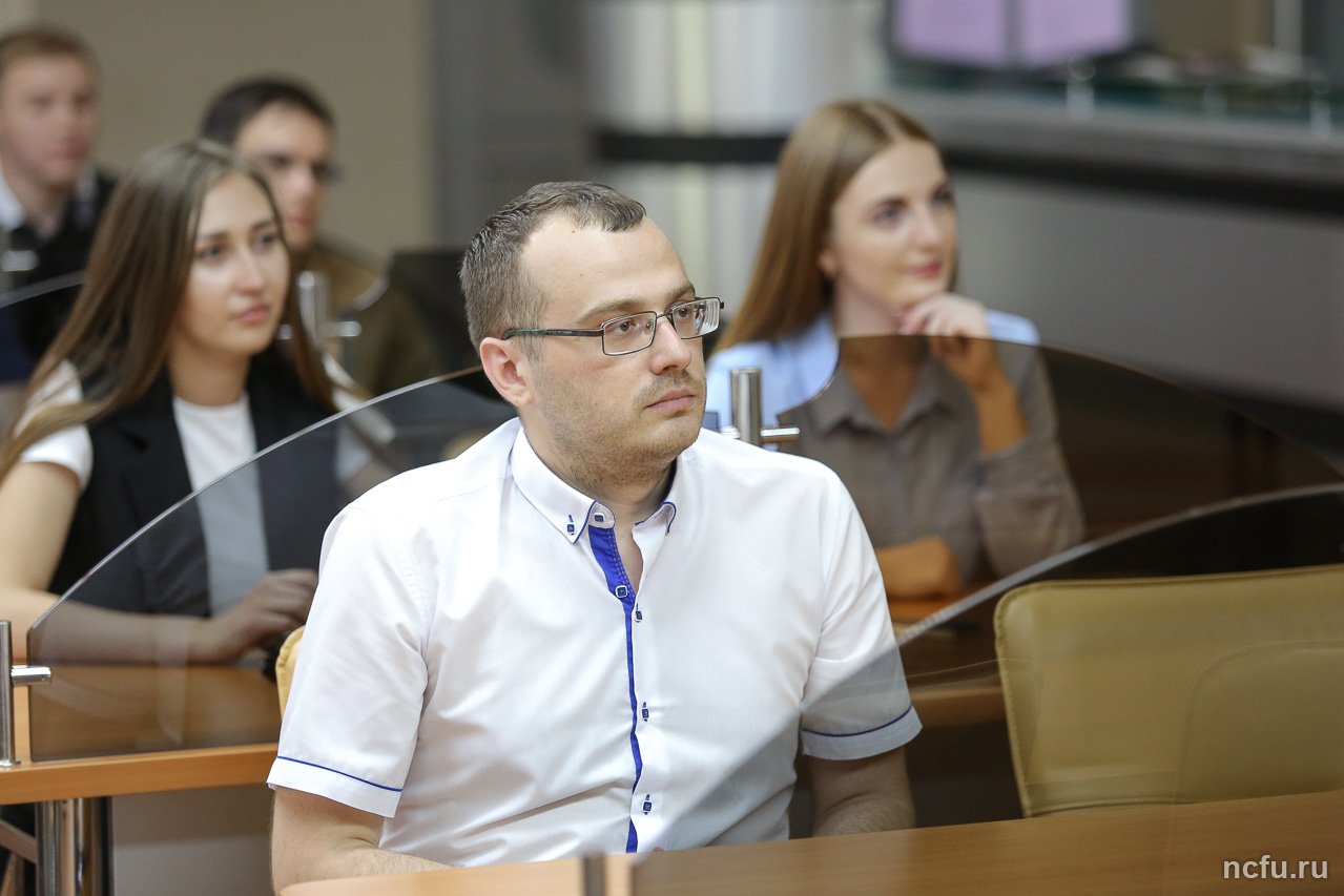 В СКФУ состоялось награждение стипендиатов «КлючАвто»