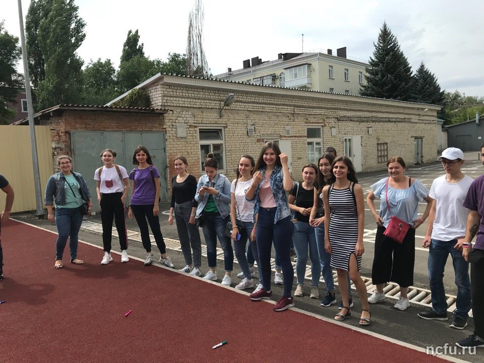 Первокурсники СКФУ проходят курс молодого бойца