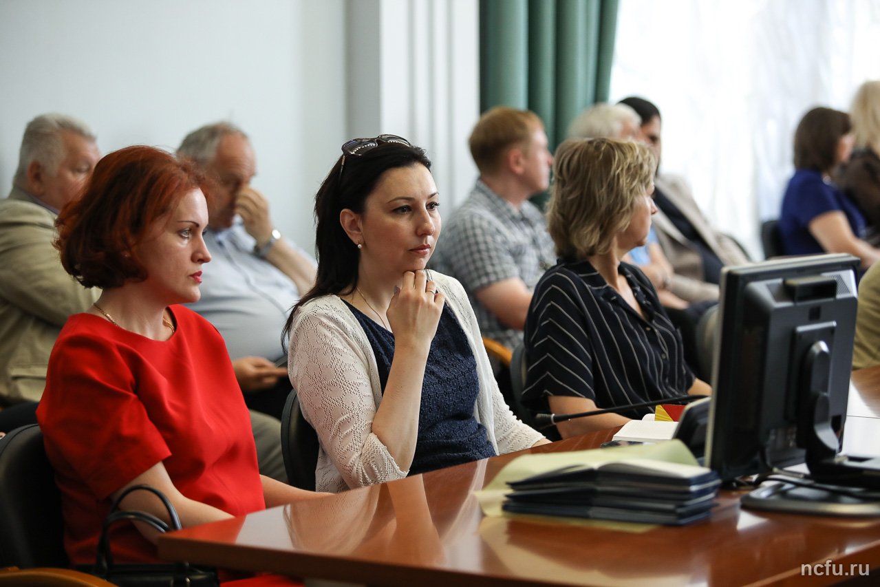 В Институте экономики и управления прошло расширенное заседание Учёного совета