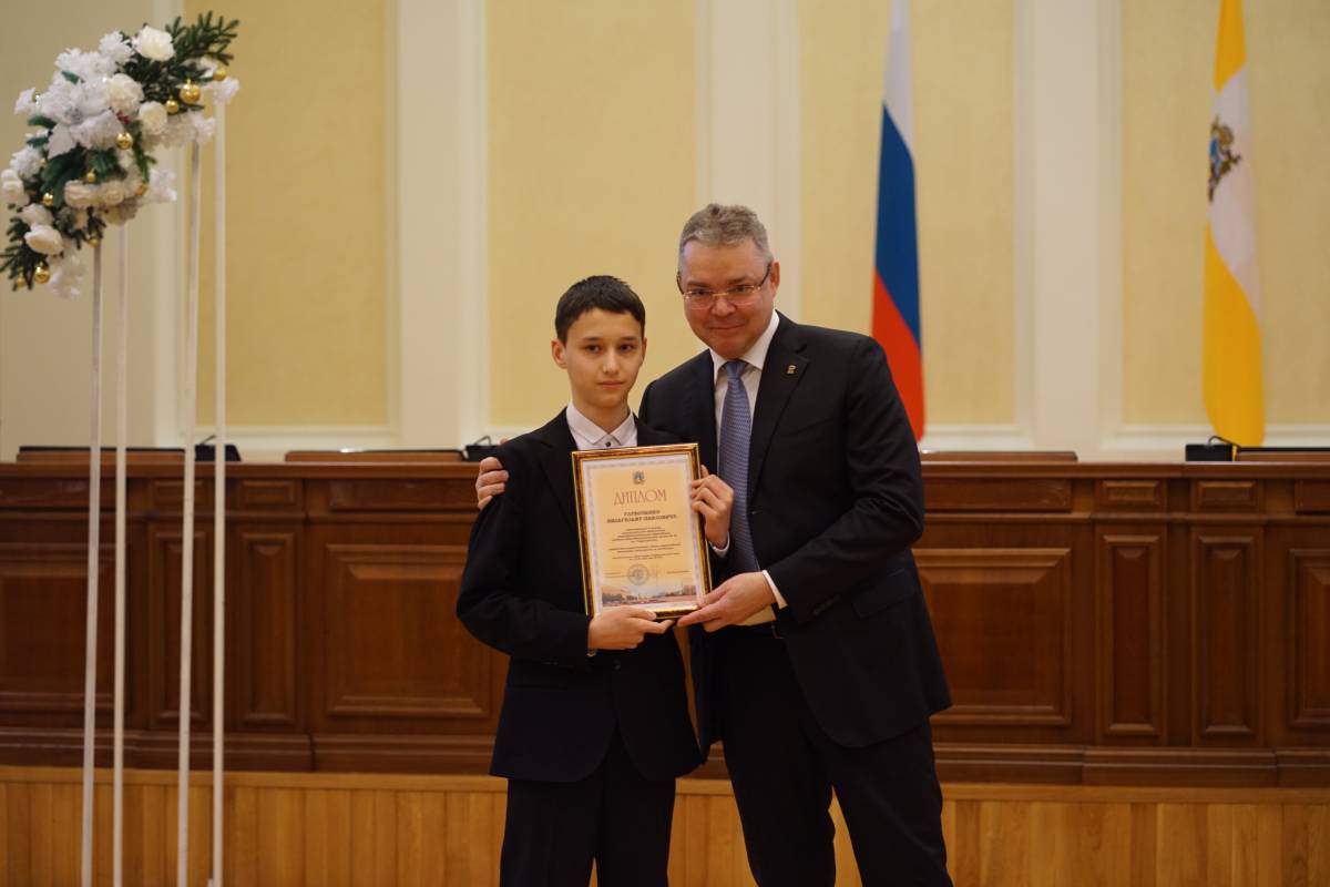 Представители СУНЦ СКФУ отмечены дипломами губернатора1 (1)