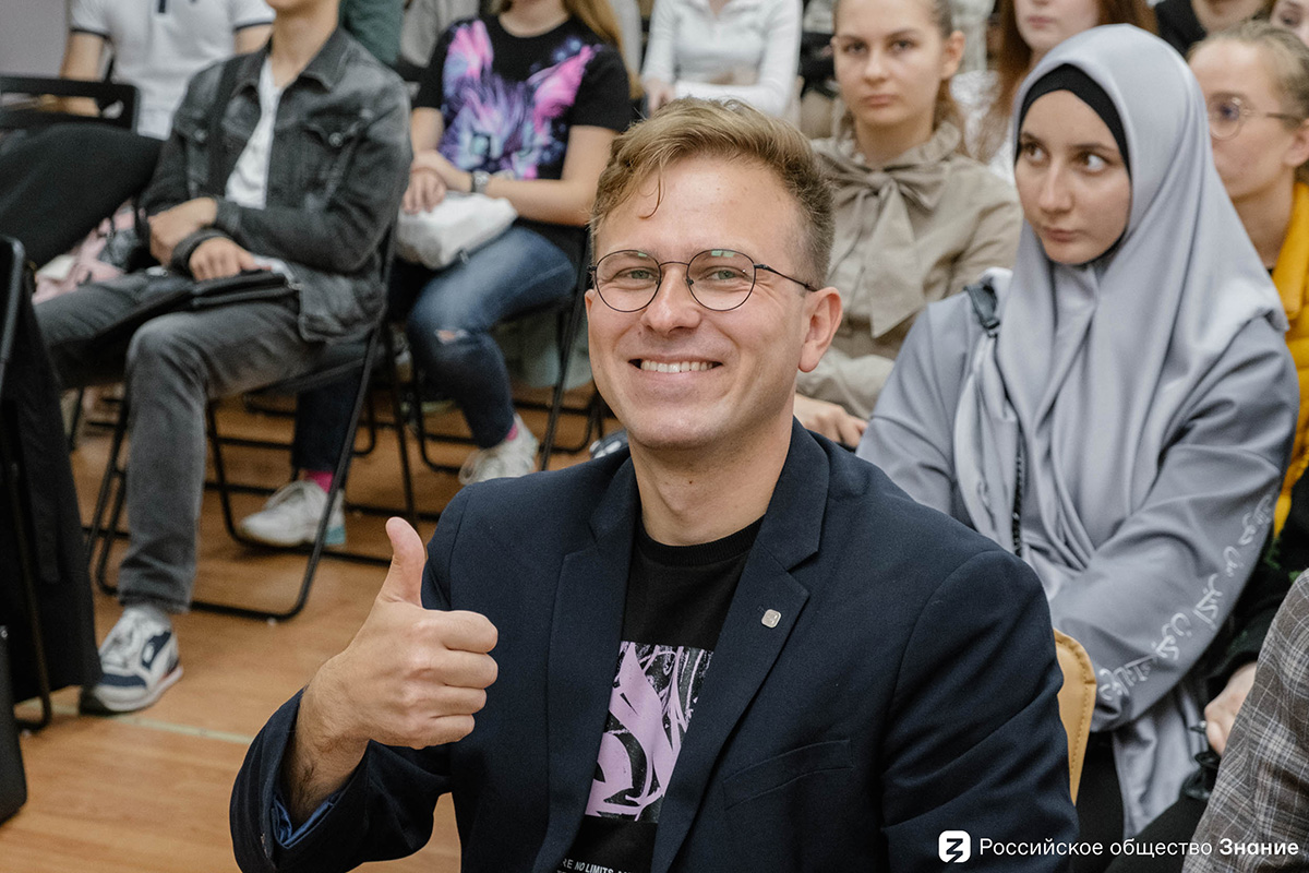 SKFU stal ploshchadkoi dlia nauchno-populiarnykh batlov-ncfu.ru-02