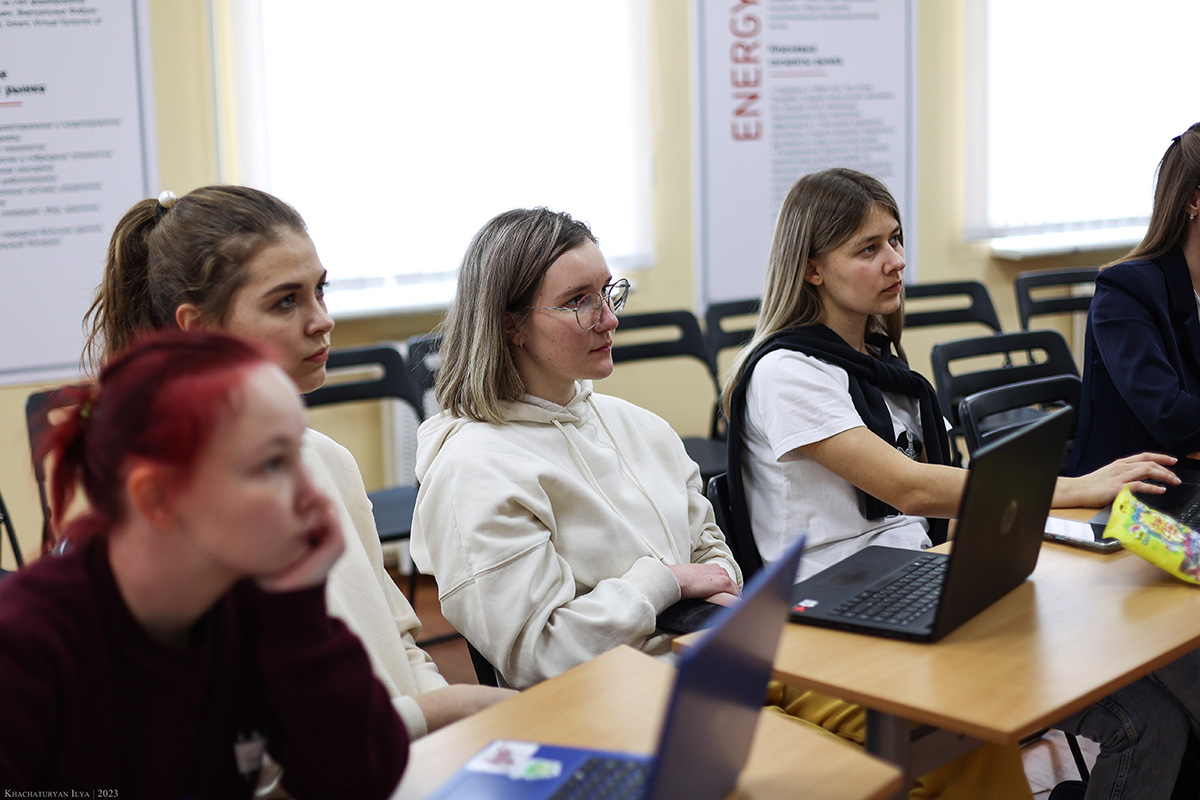 V SKFU obuchili molodyh medijshchikov ncfu ru 01
