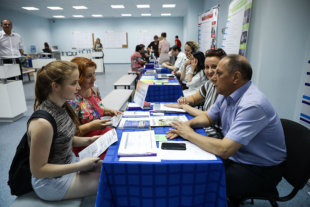 Дарина Пачгина подала документы на поступление в СКФУ